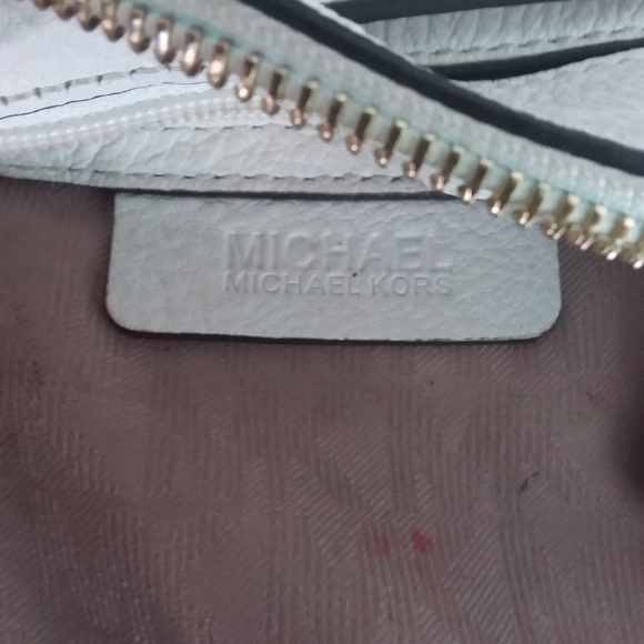 Michael Kors Optic White Leather Crossbody - Picture 4 of 6